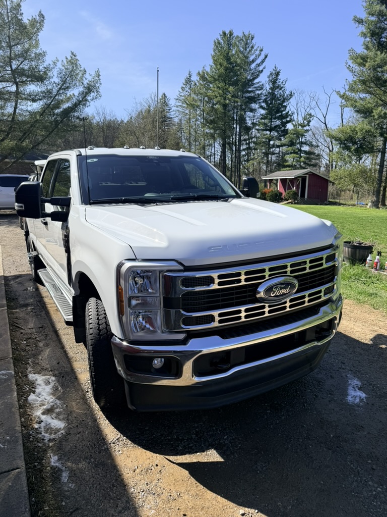 White Ford F250 after mobile truck detailing in North Ridgeville Ohio
