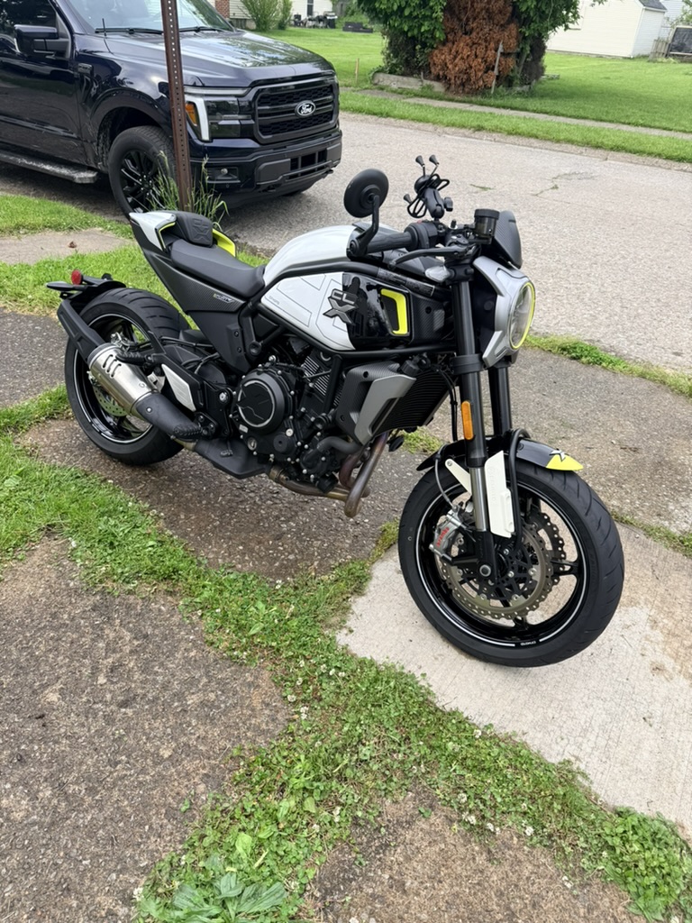 Motorcycle after mobile detailing service in North Ridgeville Ohio
