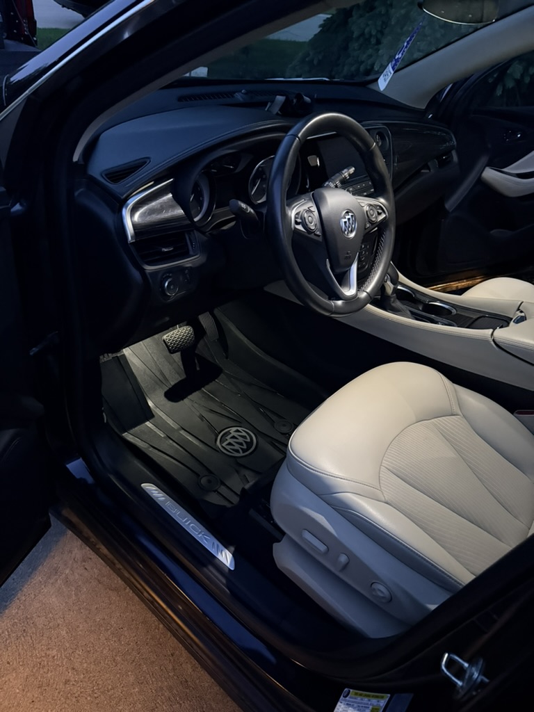 Clean car interior after detailing in Elyria Ohio